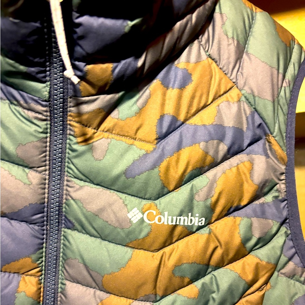 Women’s Columbia Vest